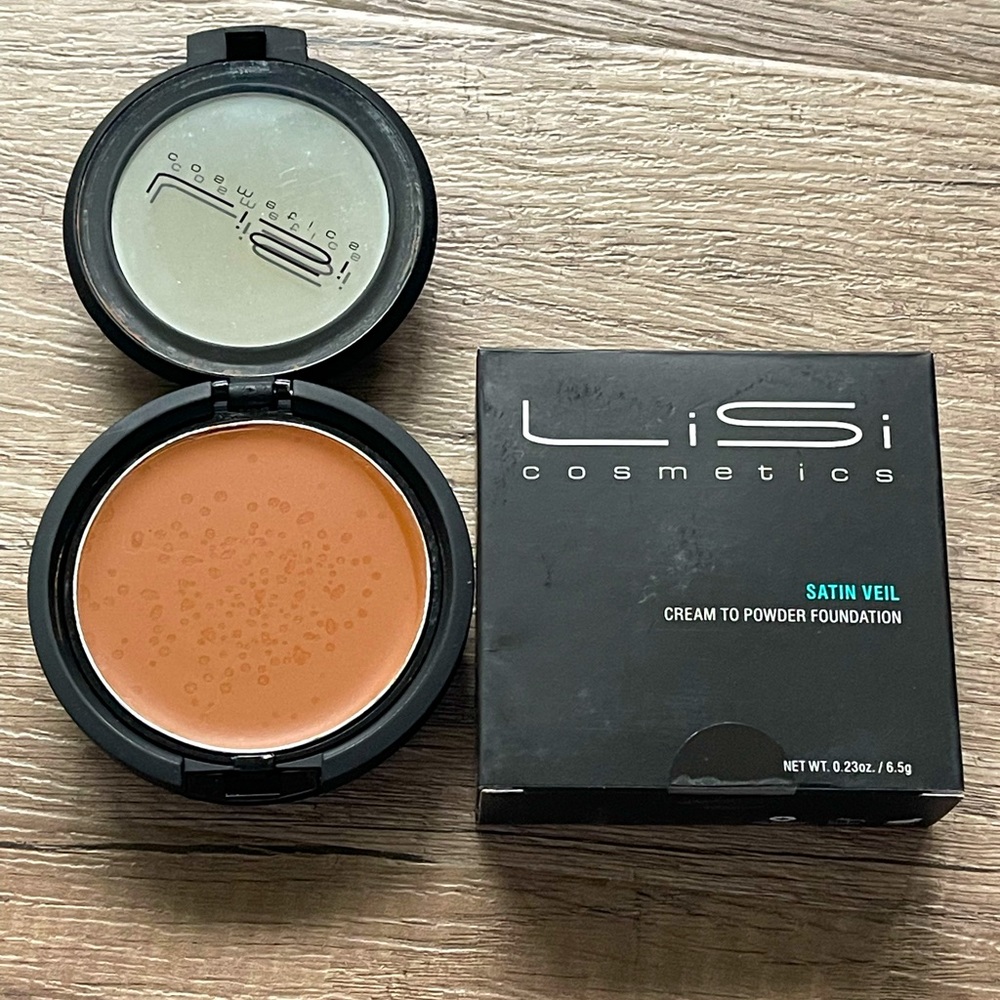 LiSi Cosmetics Satin Veil Cream to Powder Foundation (010)